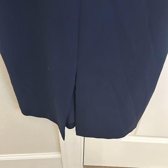 Maggy London size 6 navy cold shoulder bell sleeve formal dress - Picture 4 of 5